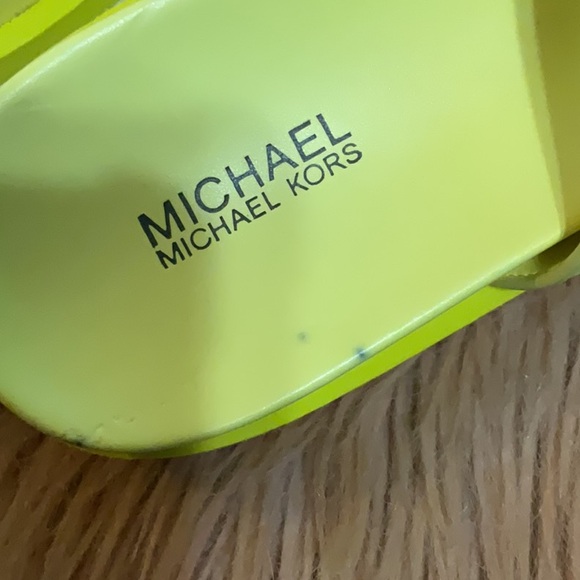 Michael Michael Kors Bo Slide Sandals Lime Size 6 - Picture 12 of 13